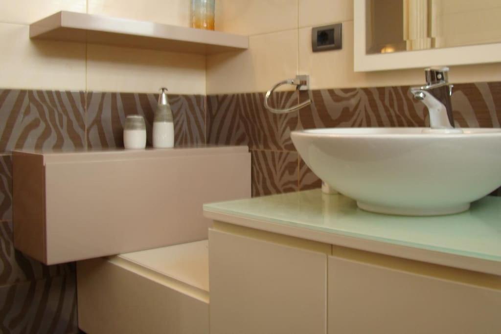 Exclusive Apartment Tirana Exterior foto