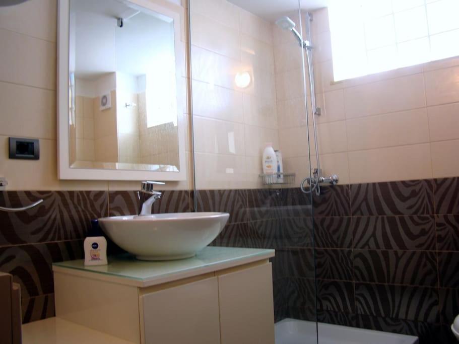 Exclusive Apartment Tirana Exterior foto